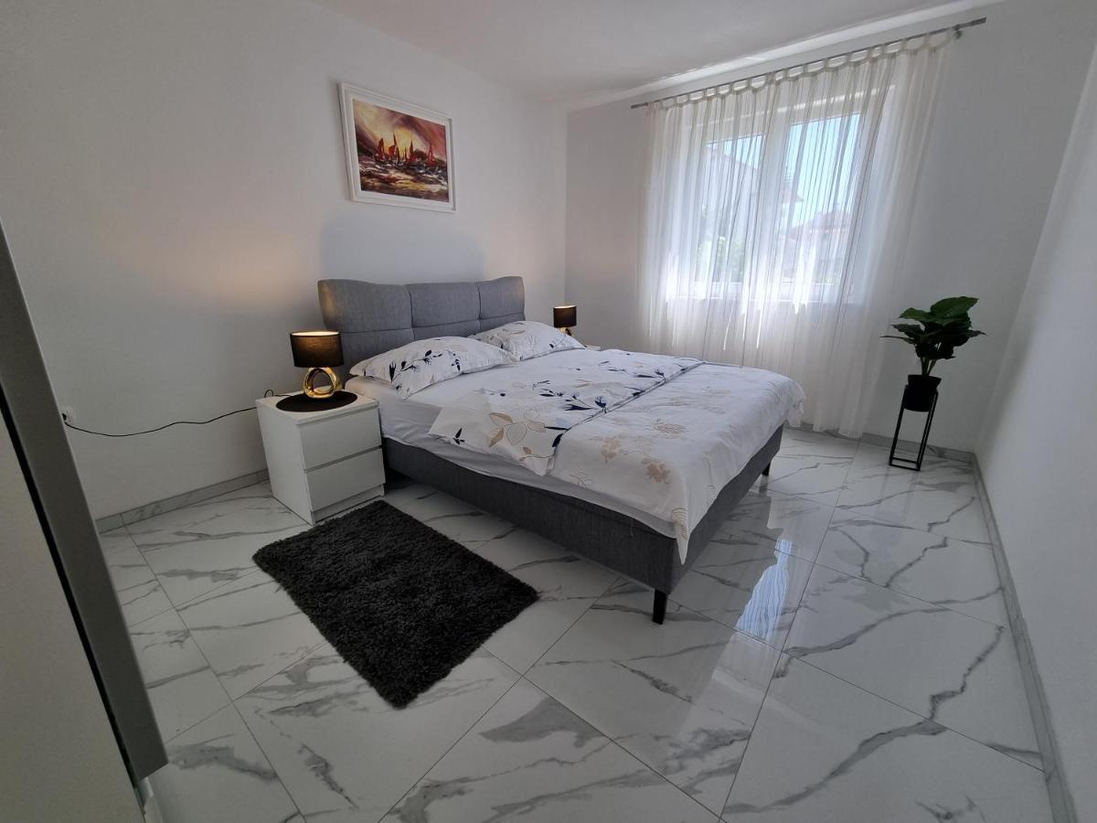 Apartman Striga Цриквеница Экстерьер фото
